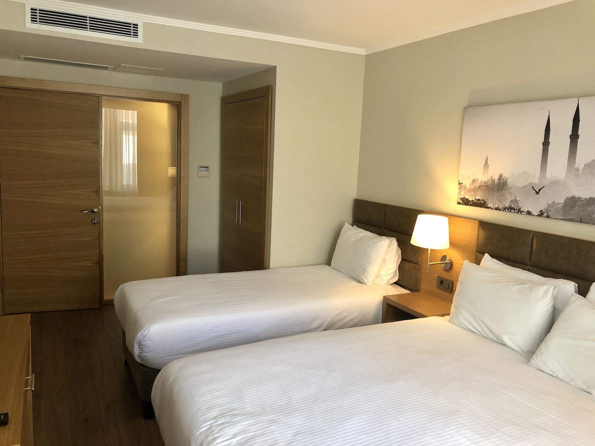 Fehmi Bey Suites Istanbul Exterior photo